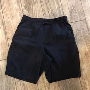Lululemon Men’s Pacebreaker short